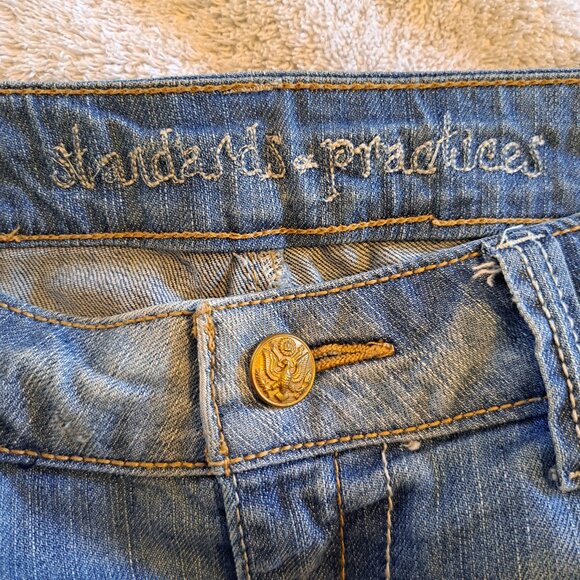 Standards & Practices Light Wash Distressed Destroyed Jeans Size 3 37 - Picture 8 of 9